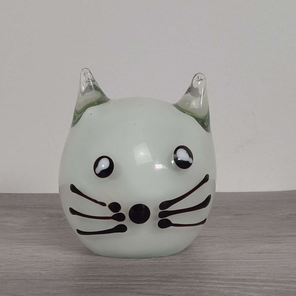 Art Glass Cat Head Paperweight Round White Face Black Whiskers